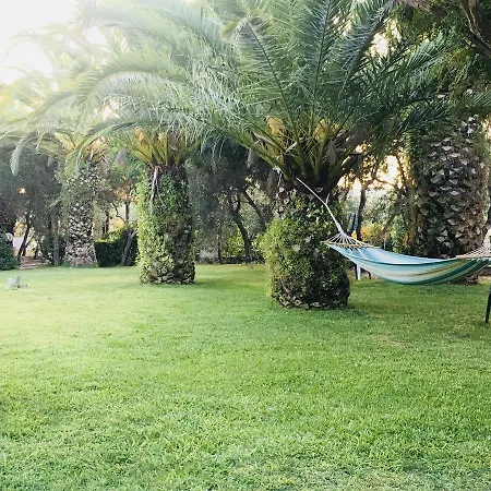 Conchiglia San Giovanni Aparthotel 3*